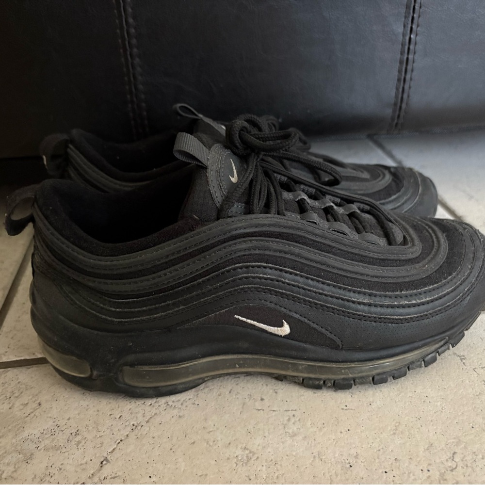 Nike Air Max 97 Triple Black – Size 6.5Y (Women’s 8)